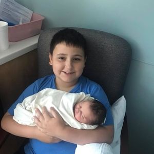 Meet your Posher, Dennis